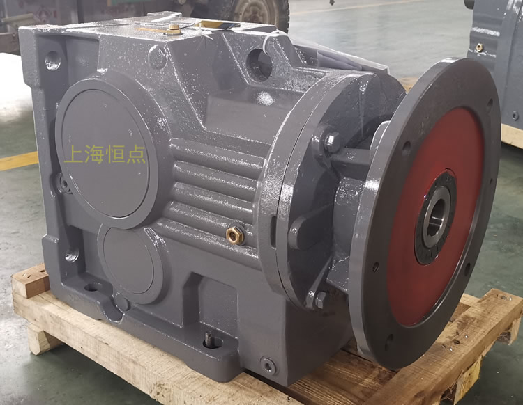 K97減速機，輸入配電機法蘭端蓋，右輸出單軸，實物圖如下